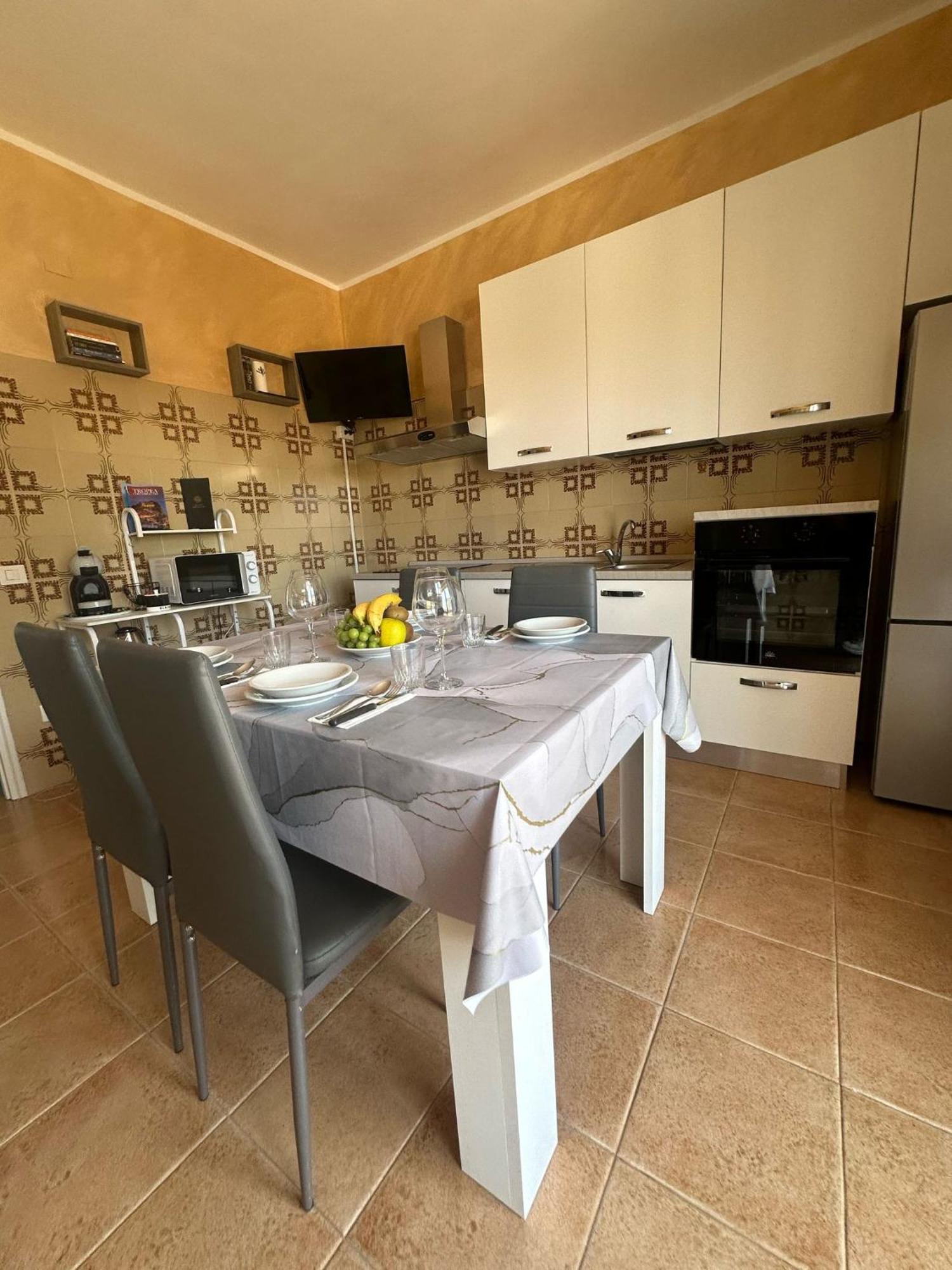 Greta Apartment Tropea Exterior photo